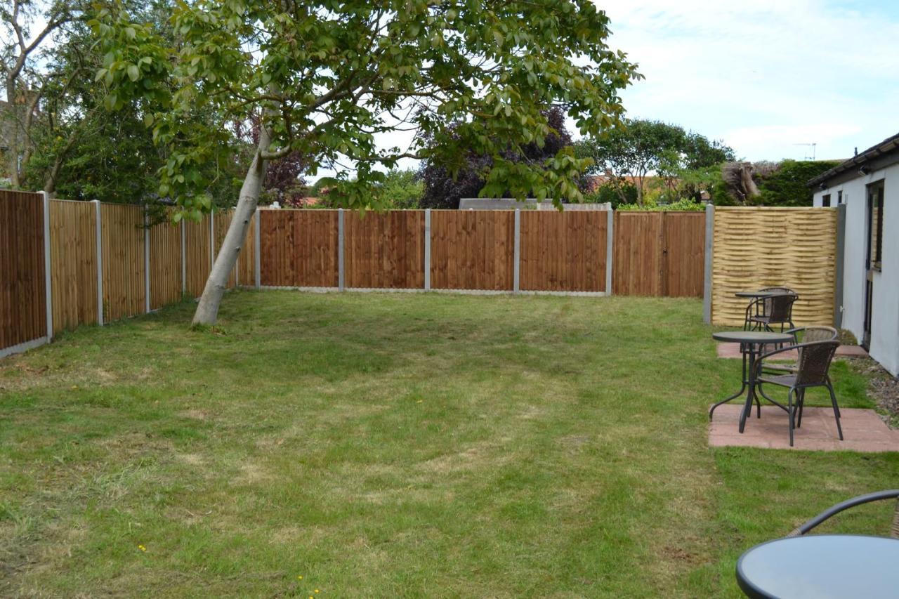 Number 4 - Lytton Tree Lodge, Reydon, Southwold エクステリア 写真